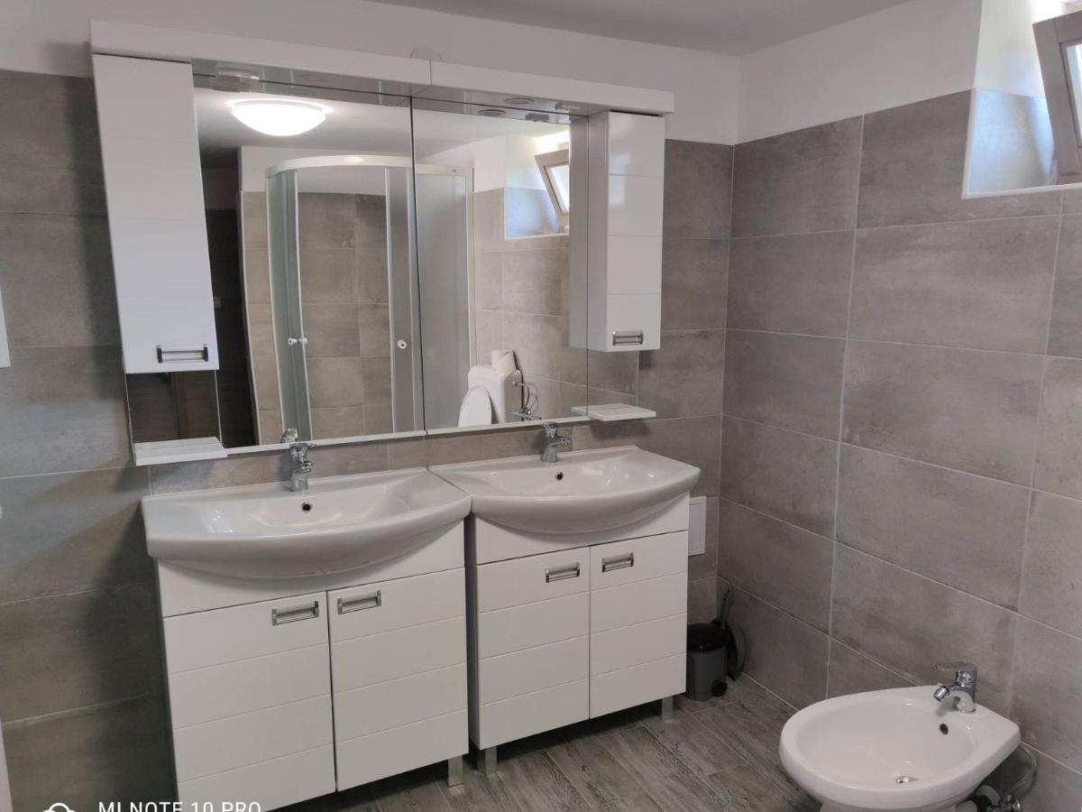 Das Blaue Haus Guesthouse - Kovacshida Dış mekan fotoğraf